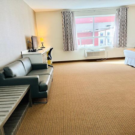 Southfort Inn Fort Saskatchewan Luaran gambar