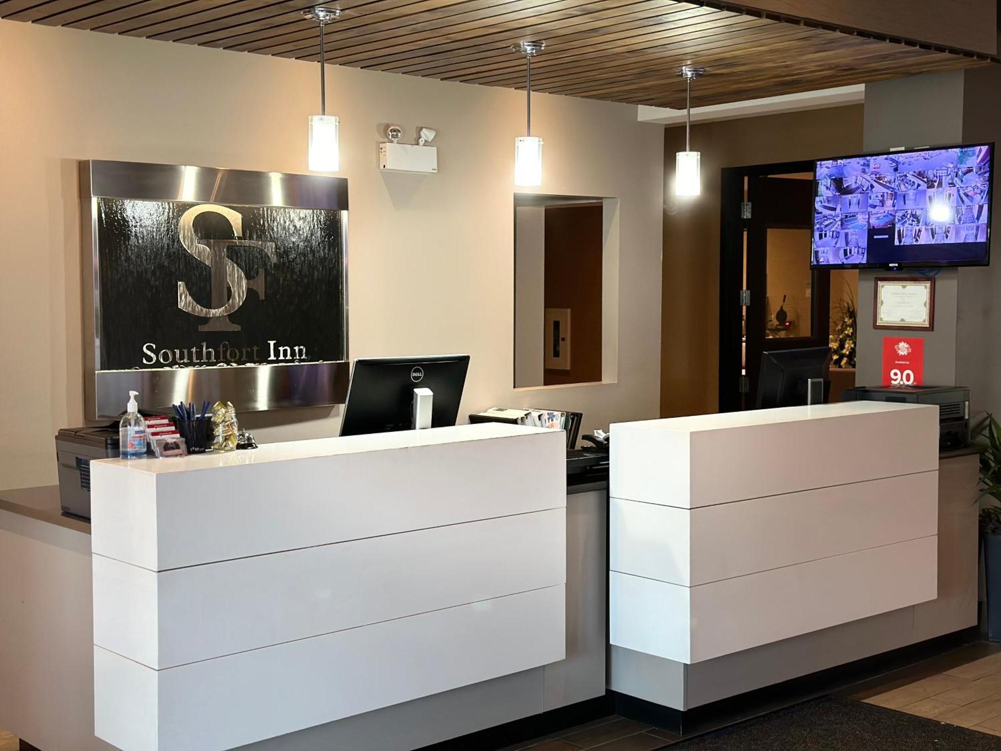 Southfort Inn Fort Saskatchewan Luaran gambar