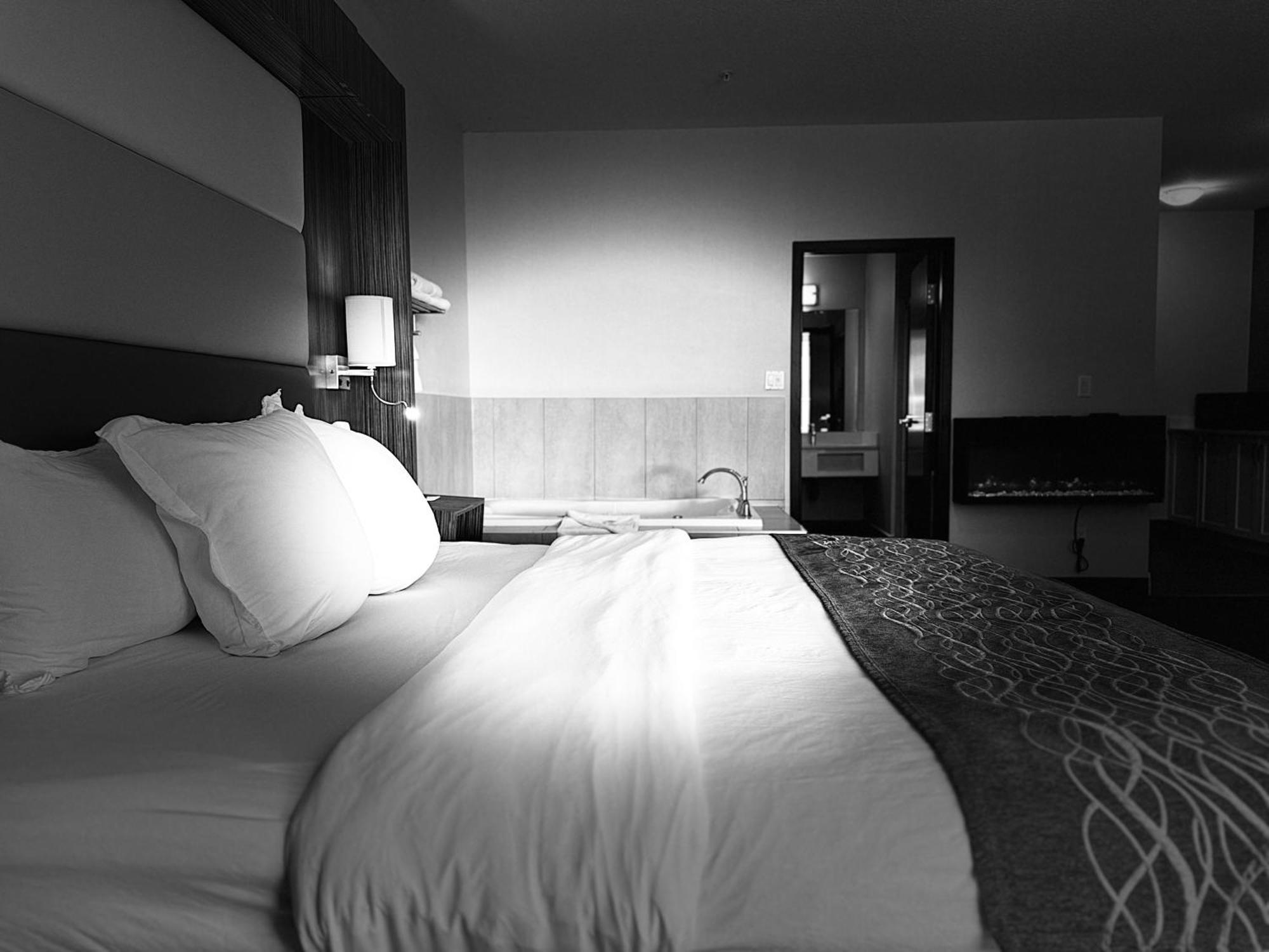 Southfort Inn Fort Saskatchewan Luaran gambar